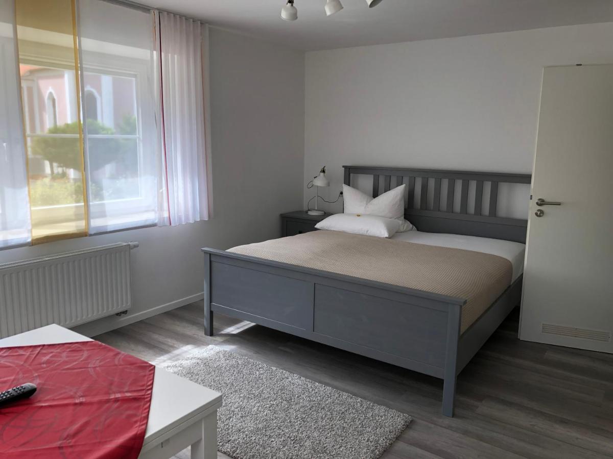 Apartmentvermietung Ingrid Bolkart - Voehlino 2 Illertissen Exterior foto