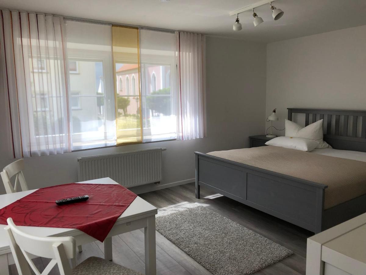 Apartmentvermietung Ingrid Bolkart - Voehlino 2 Illertissen Exterior foto